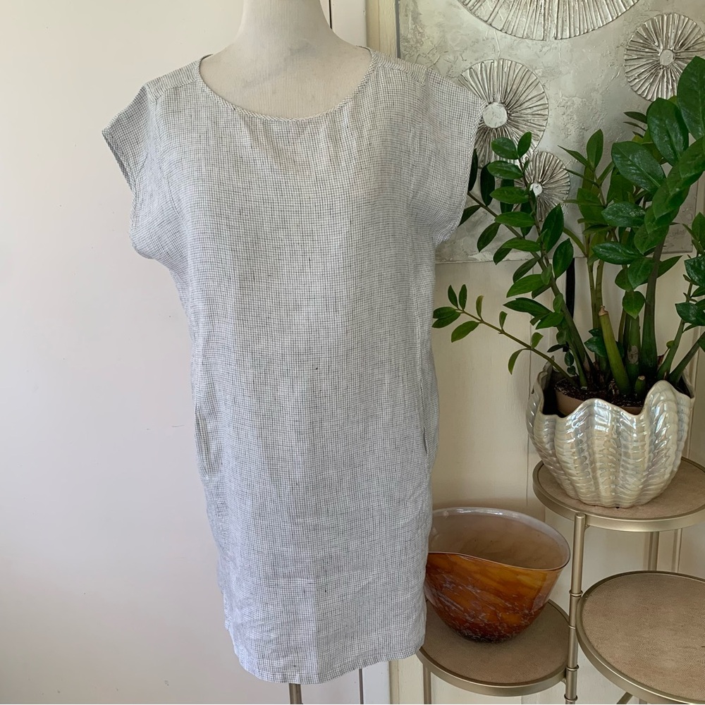 Eileen Fisher 100% organic linen  oversized dress  size M